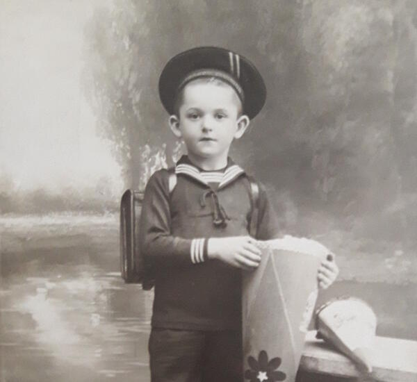 Fraktur lesen, Sütterlin schreiben. Geschichte der „Deutschen Schrift